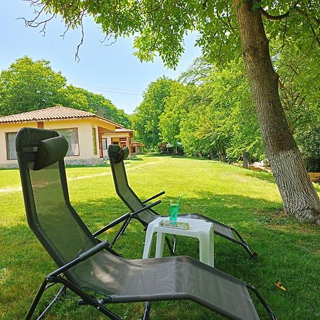 Perperеshka River Villas Stremtsi Exterior photo