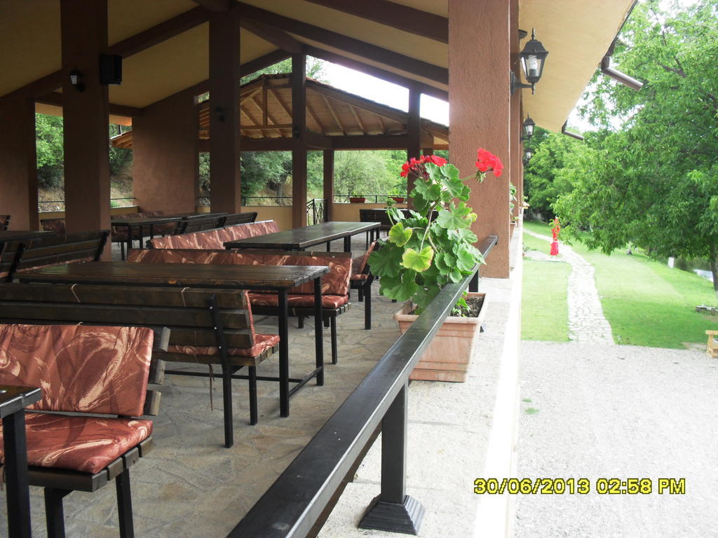 Perperеshka River Villas Stremtsi Exterior photo
