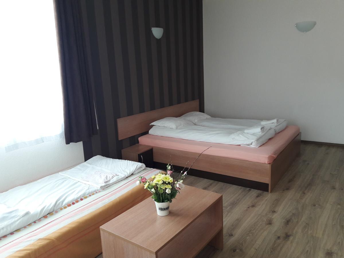 Perperеshka River Villas Stremtsi Exterior photo